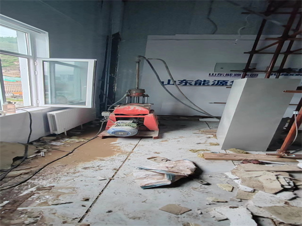 固阳地基基础下沉墙体裂缝加固注浆顶升施工